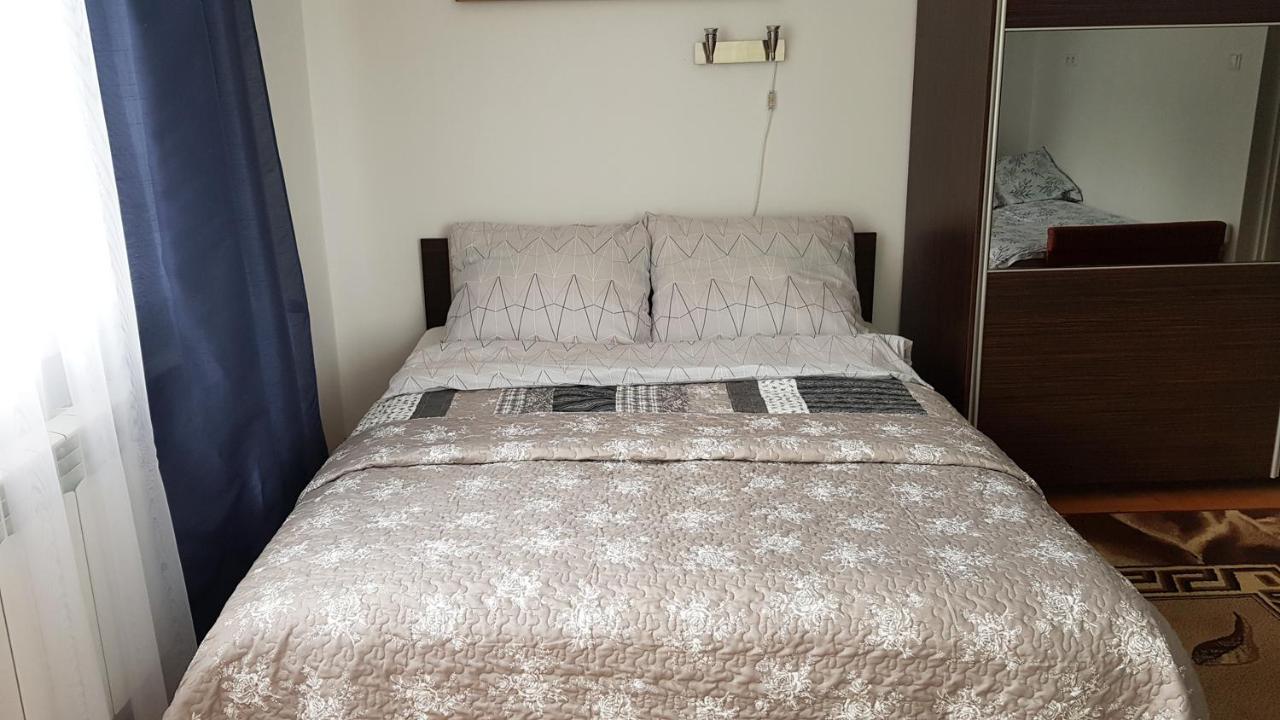 Apartment Tarnow-moscice Przy Moscie